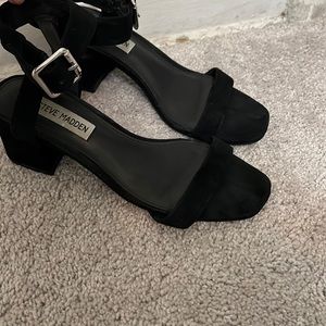 Steve Madden low heels